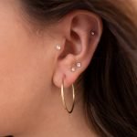 piercing tragus